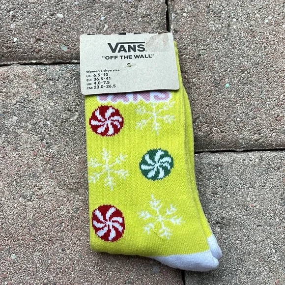 VANS “Off The Wall” Women’s socks
NWT - Picture 8 of 16